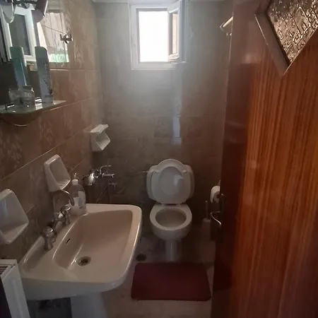 Olga's Sea & Port View House *