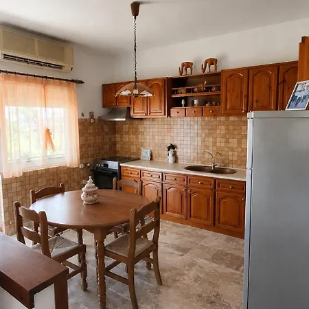 Olga's Sea & Port View House